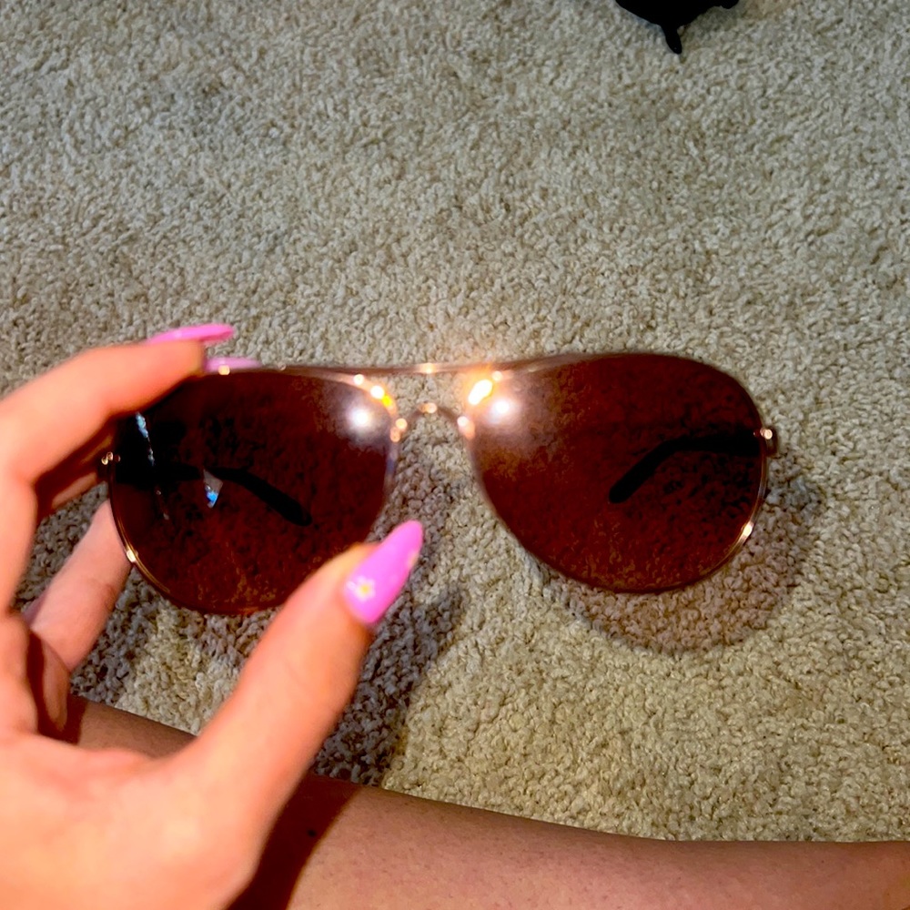 Authentic Women’s Oakley Sunnies